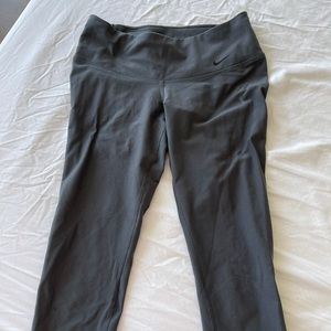 Nike yoga leggings